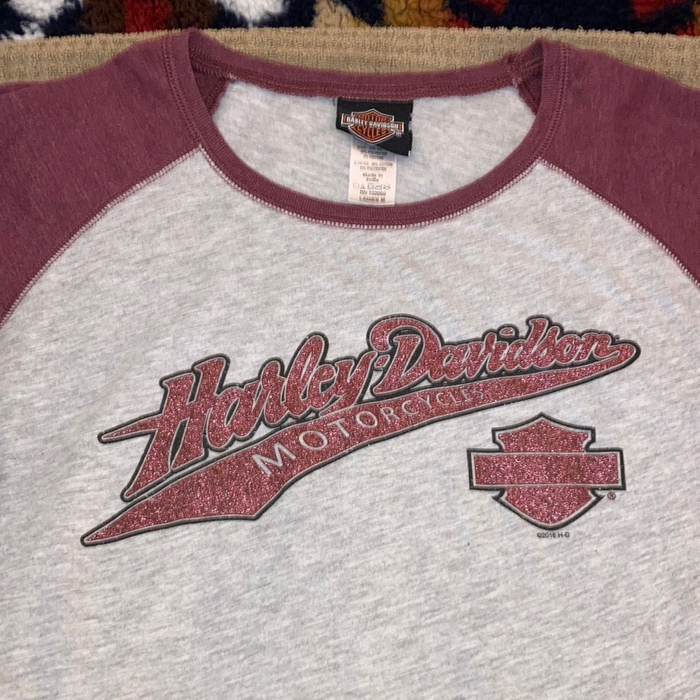Harley-Davidson baseball glitter shirt. Excellent condition